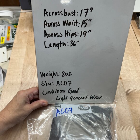 XCVI Gray Ruched V-Neck Short Sleeve Dress Size Small - Picture 11 of 11